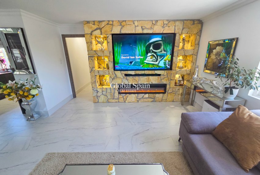 Venta - VILLA -
CREVILLENTE - Inland