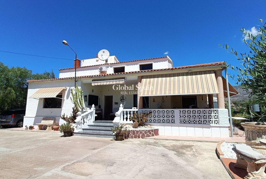 Venta - VILLA -
CREVILLENTE - Inland