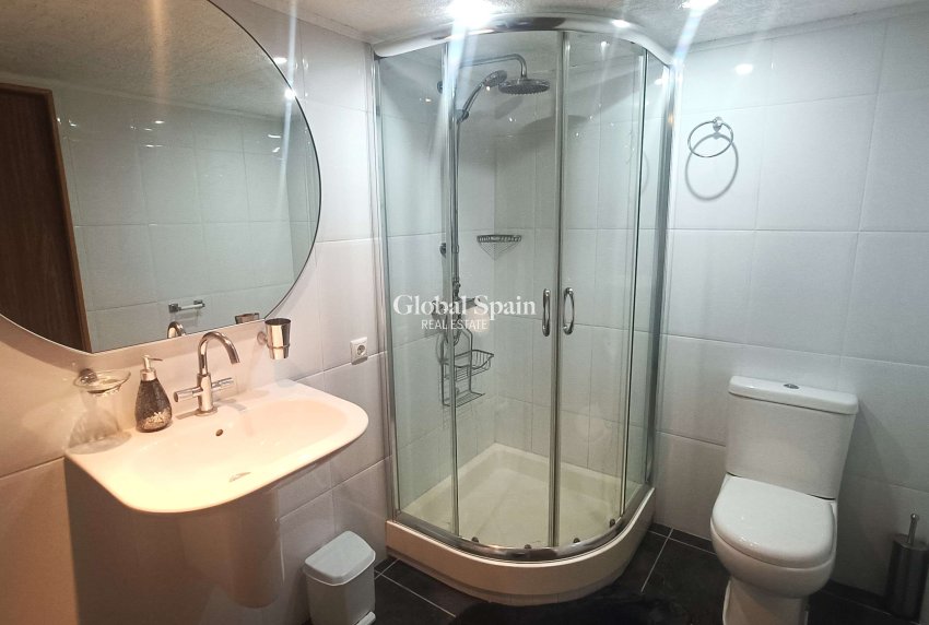 Venta - VILLA -
CREVILLENTE - Inland