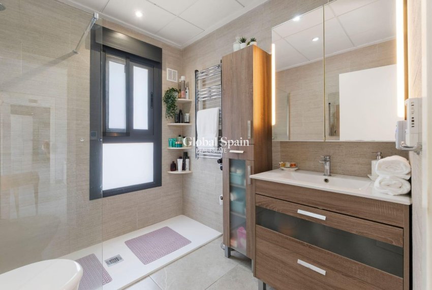 Venta - Villa -
DAYA NUEVA - Comunidad valenciana