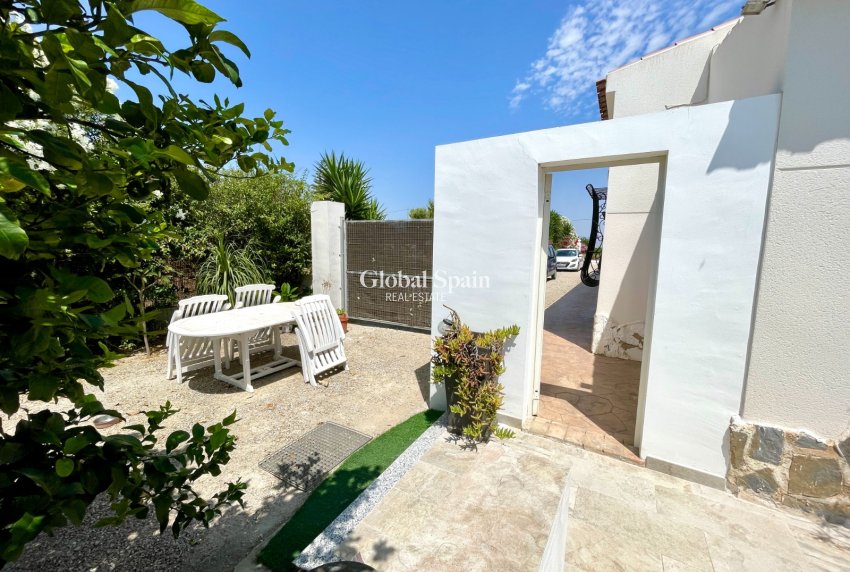 Venta - VILLA -
DAYA NUEVA - Costa Blanca