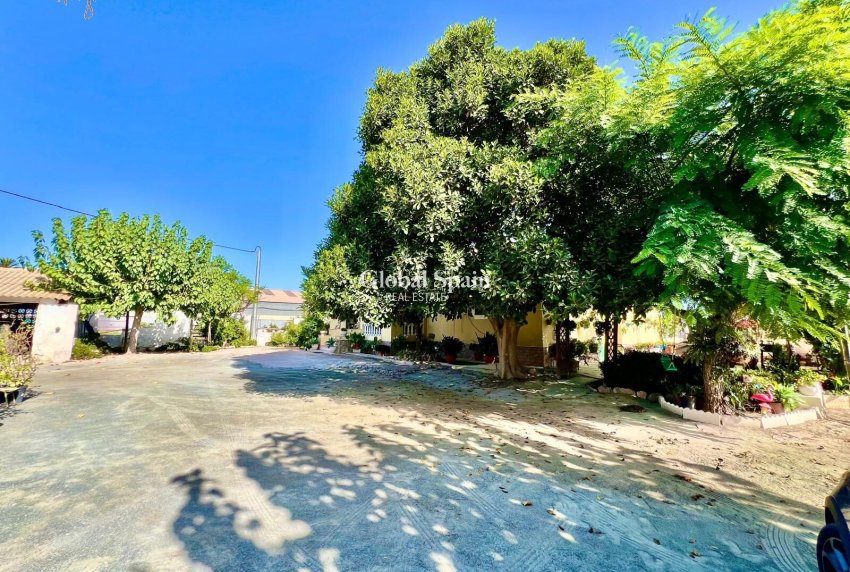 Venta - VILLA -
DAYA VIEJA - Costa Blanca Sur