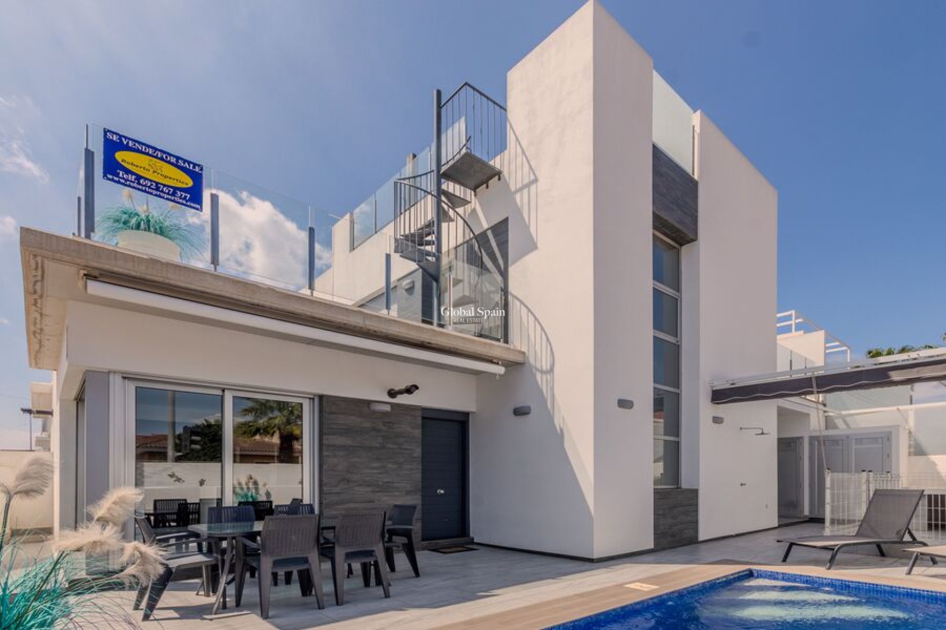 Venta - VILLA -
DAYA VIEJA - Costa Blanca