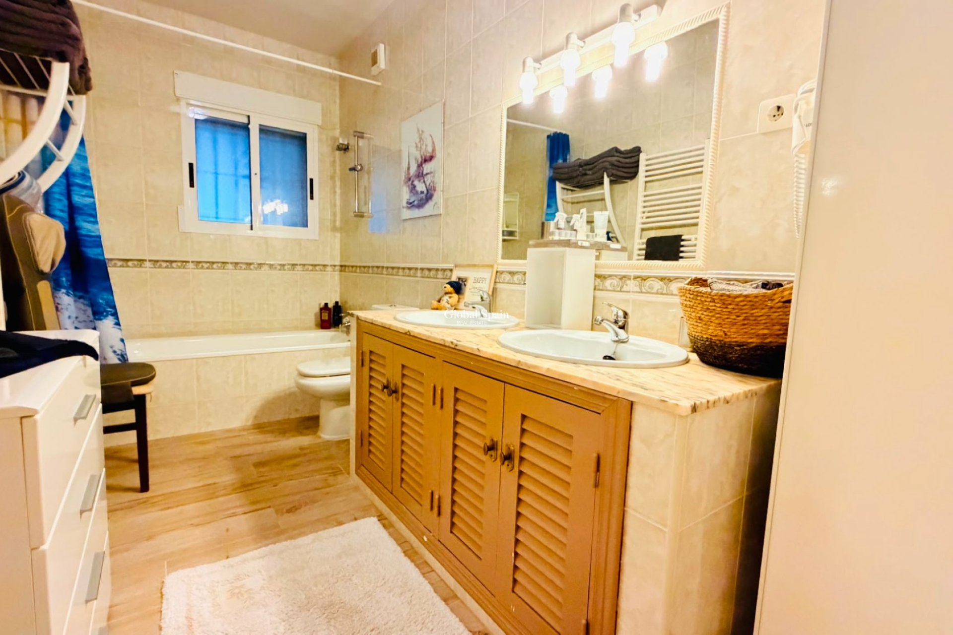 Venta - VILLA -
DAYA VIEJA - Costa Blanca