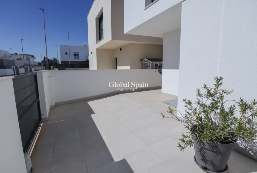Venta - VILLA -
DAYA VIEJA