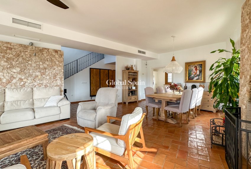 Venta - VILLA -
DEHESA DE CAMPOAMOR - Costa Blanca