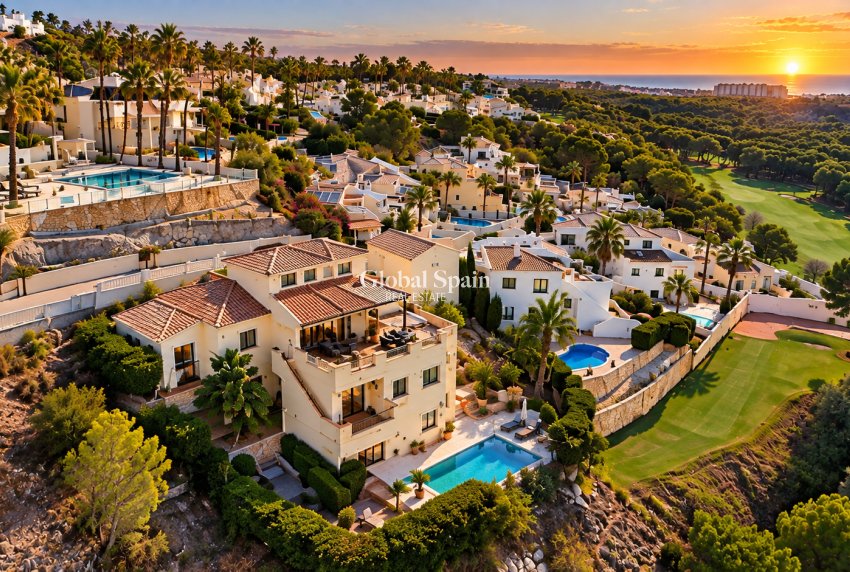 Venta - VILLA -
DEHESA DE CAMPOAMOR - Costa Blanca