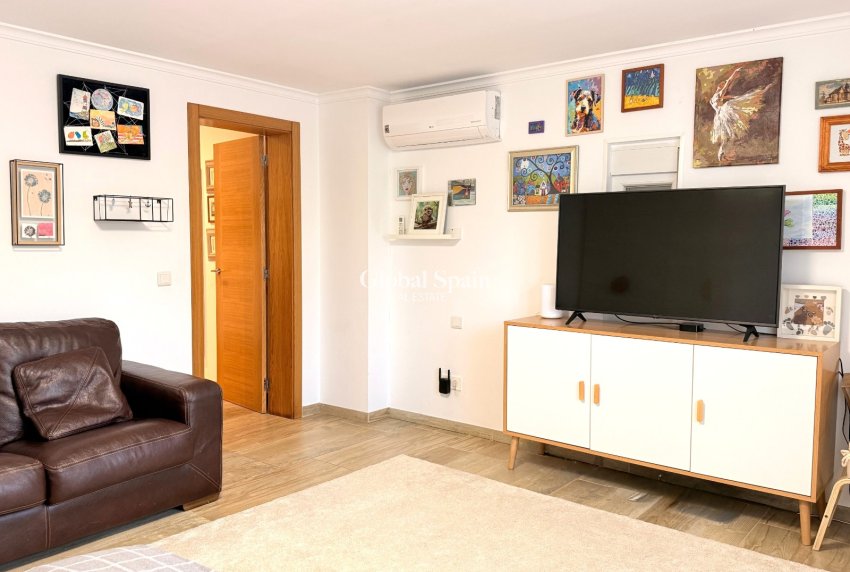 Venta - VILLA -
DENIA - Les Marines - Las Marinas