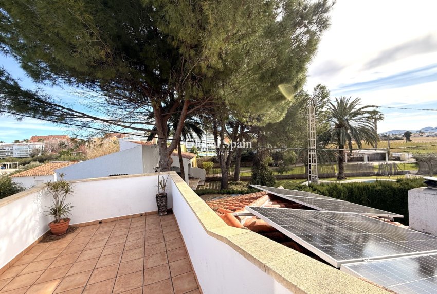 Venta - VILLA -
DENIA - Les Marines - Las Marinas