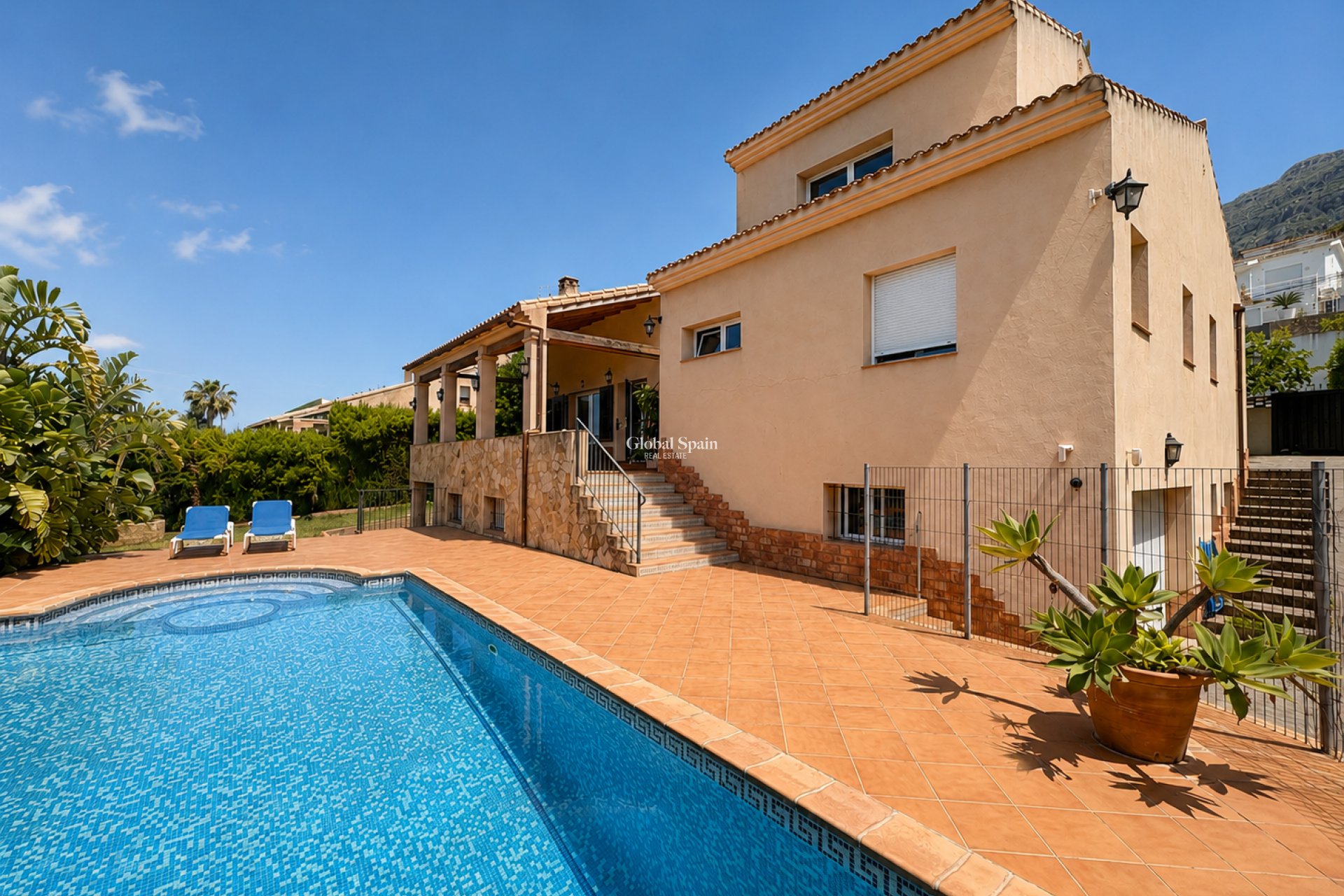Venta - VILLA -
DENIA - Montgó