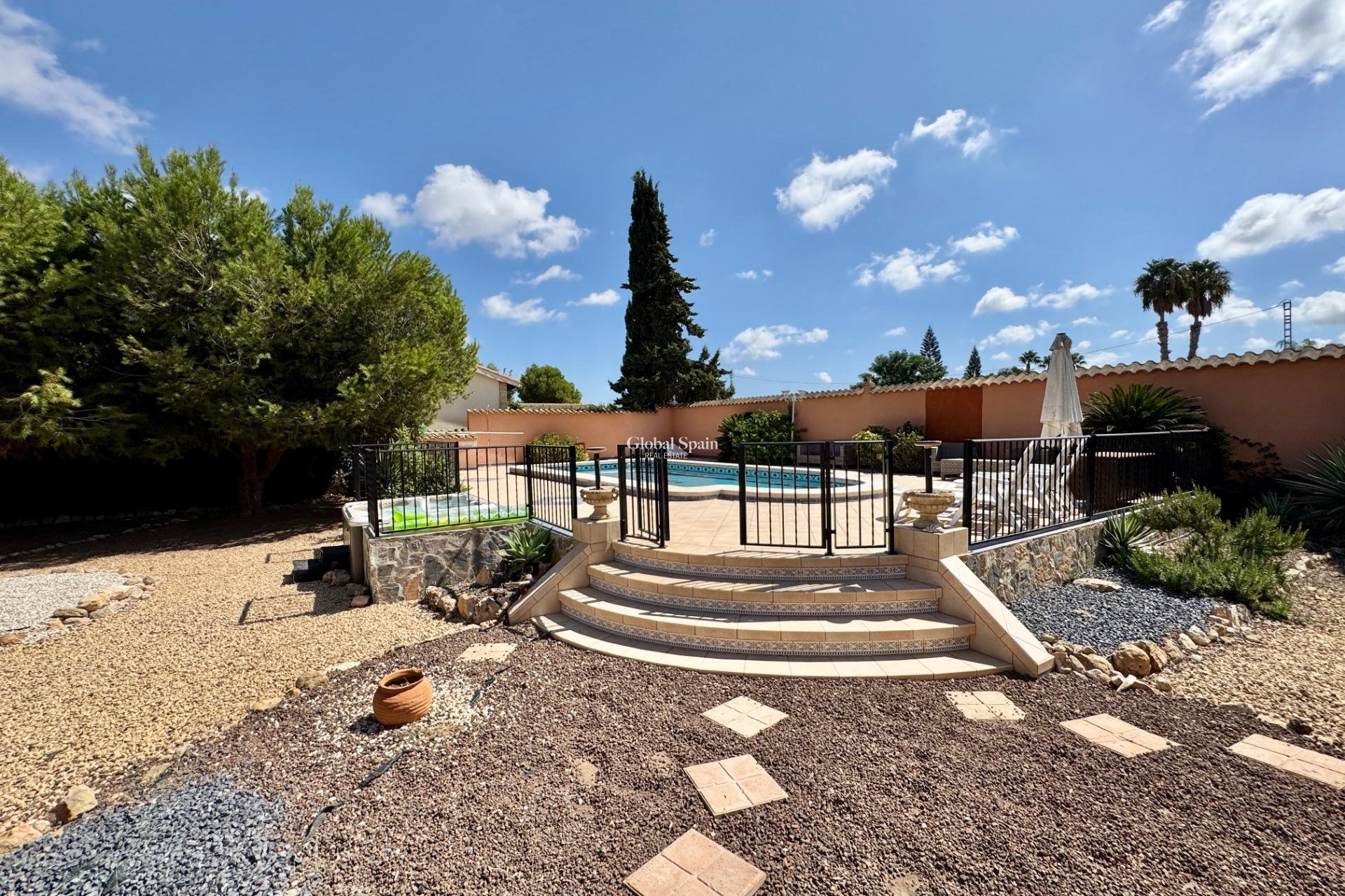 Venta - VILLA -
DOLORES - Cmno. Escorredor