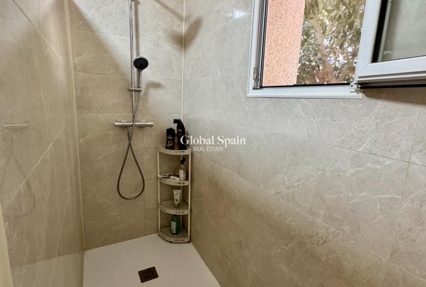 Venta - VILLA -
DOLORES - Cmno. Escorredor