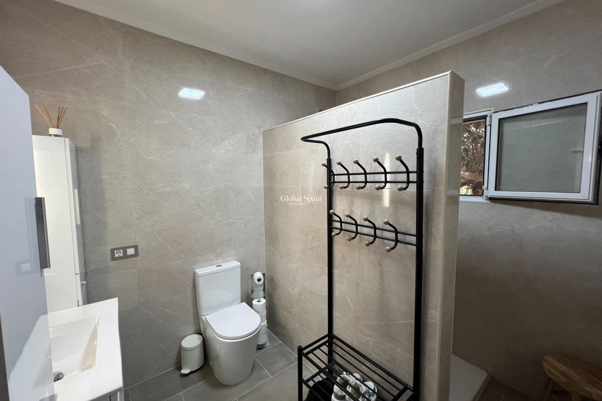 Venta - VILLA -
DOLORES - Cmno. Escorredor