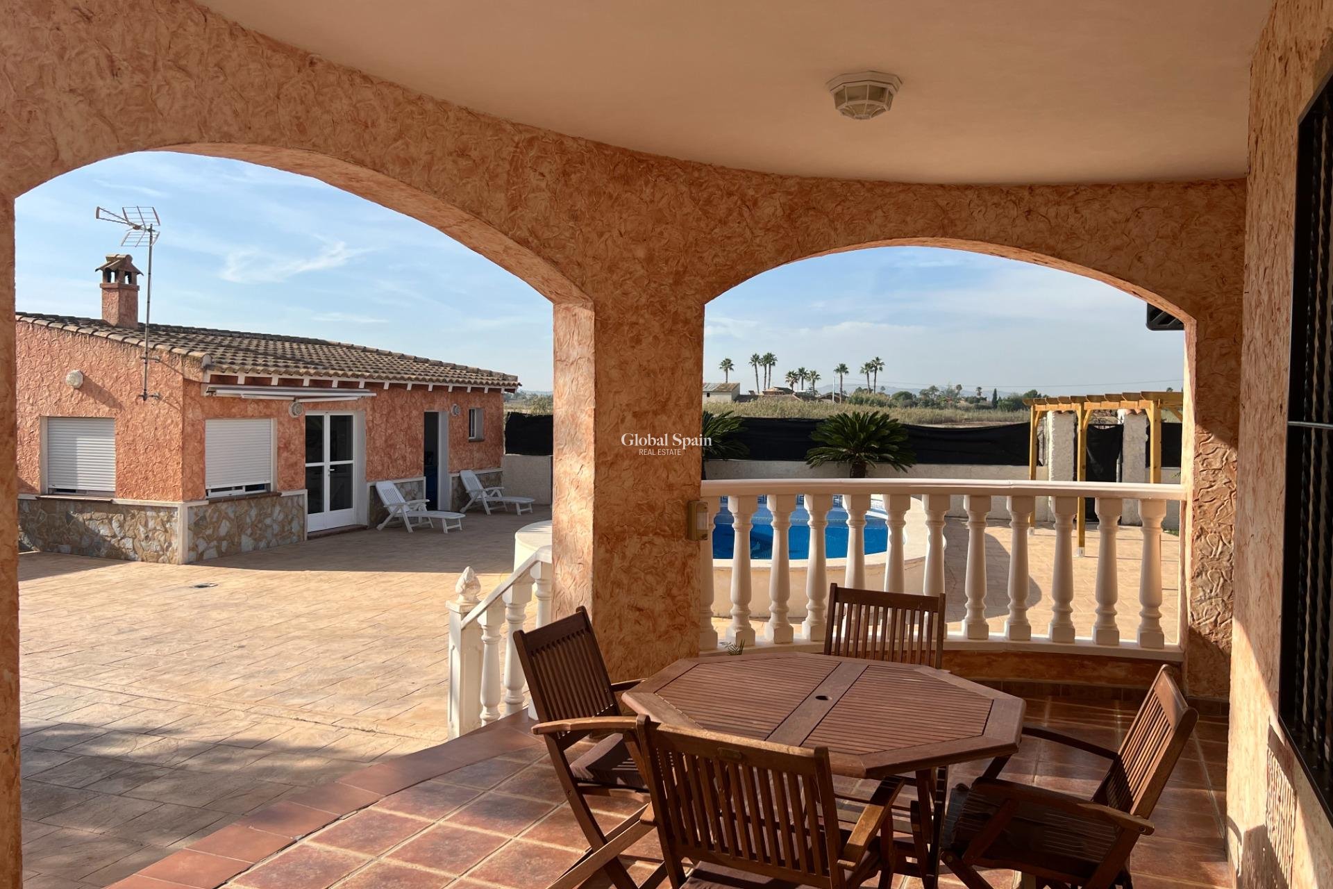 Venta - VILLA -
DOLORES - Cmno. Escorredor