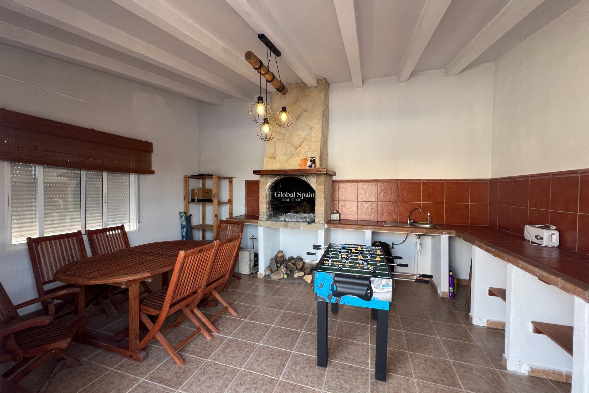 Venta - VILLA -
DOLORES - Cmno. Escorredor