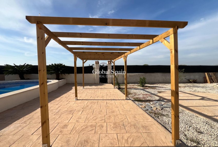 Venta - VILLA -
DOLORES - Cmno. Escorredor