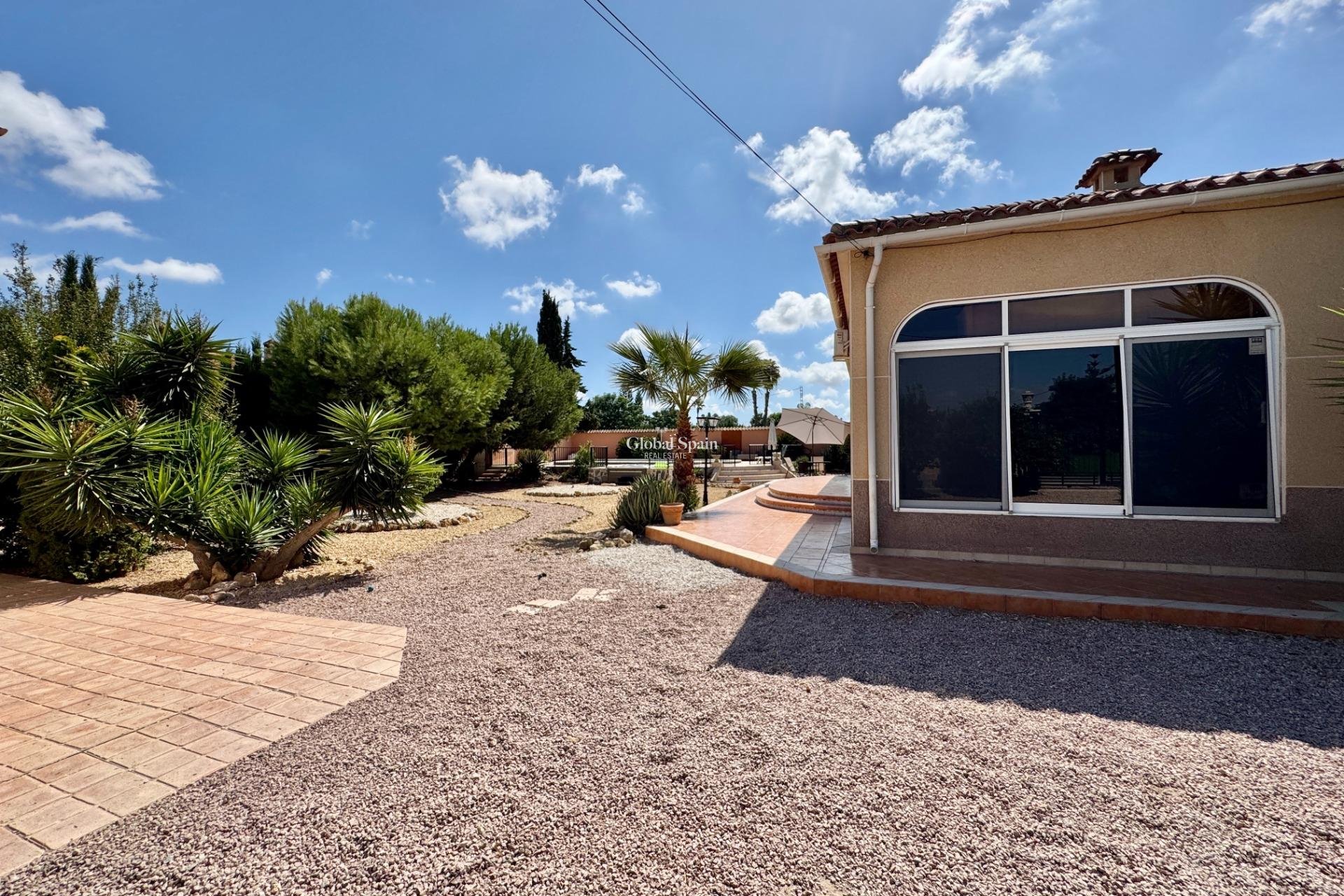 Venta - VILLA -
DOLORES - Cmno. Escorredor