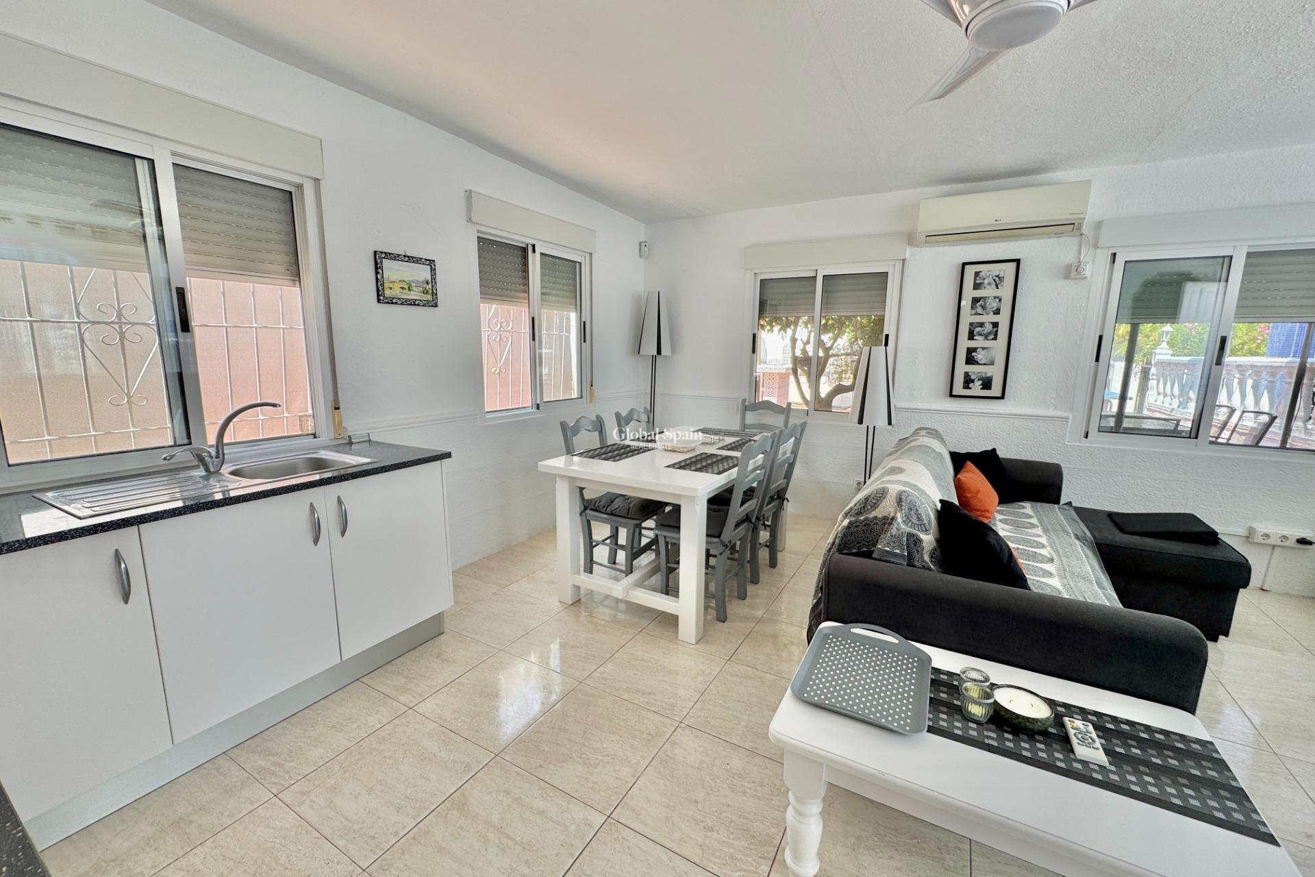 Venta - VILLA -
DOLORES - Comunidad Valenciana