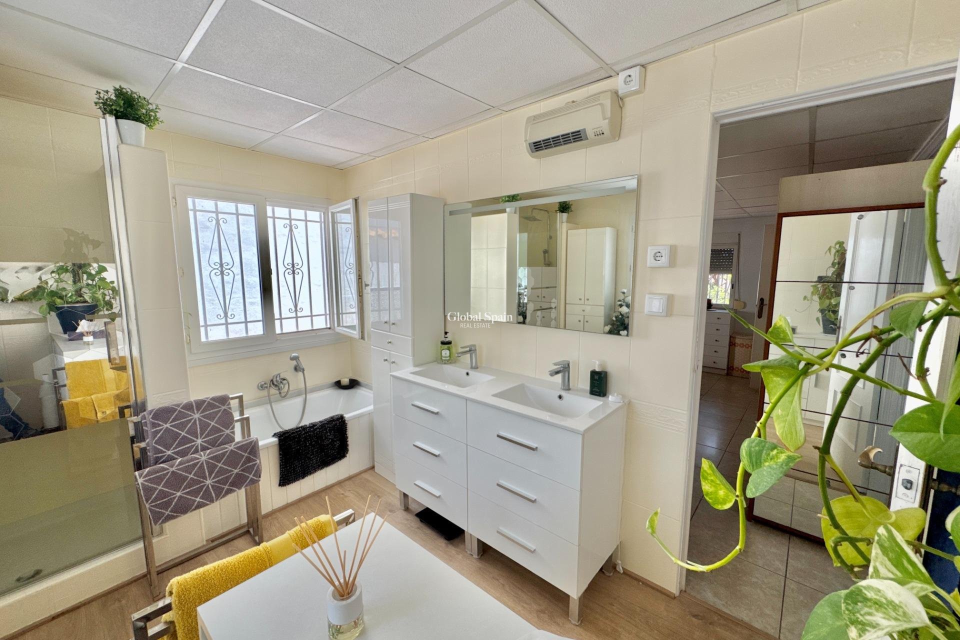 Venta - VILLA -
DOLORES - Comunidad Valenciana