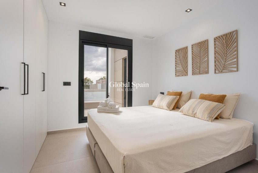 Venta - VILLA -
DOLORES - Costa Blanca