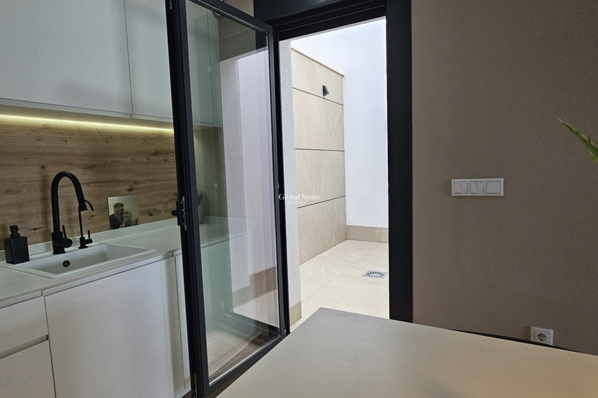 Venta - VILLA -
DOLORES - Sector 4