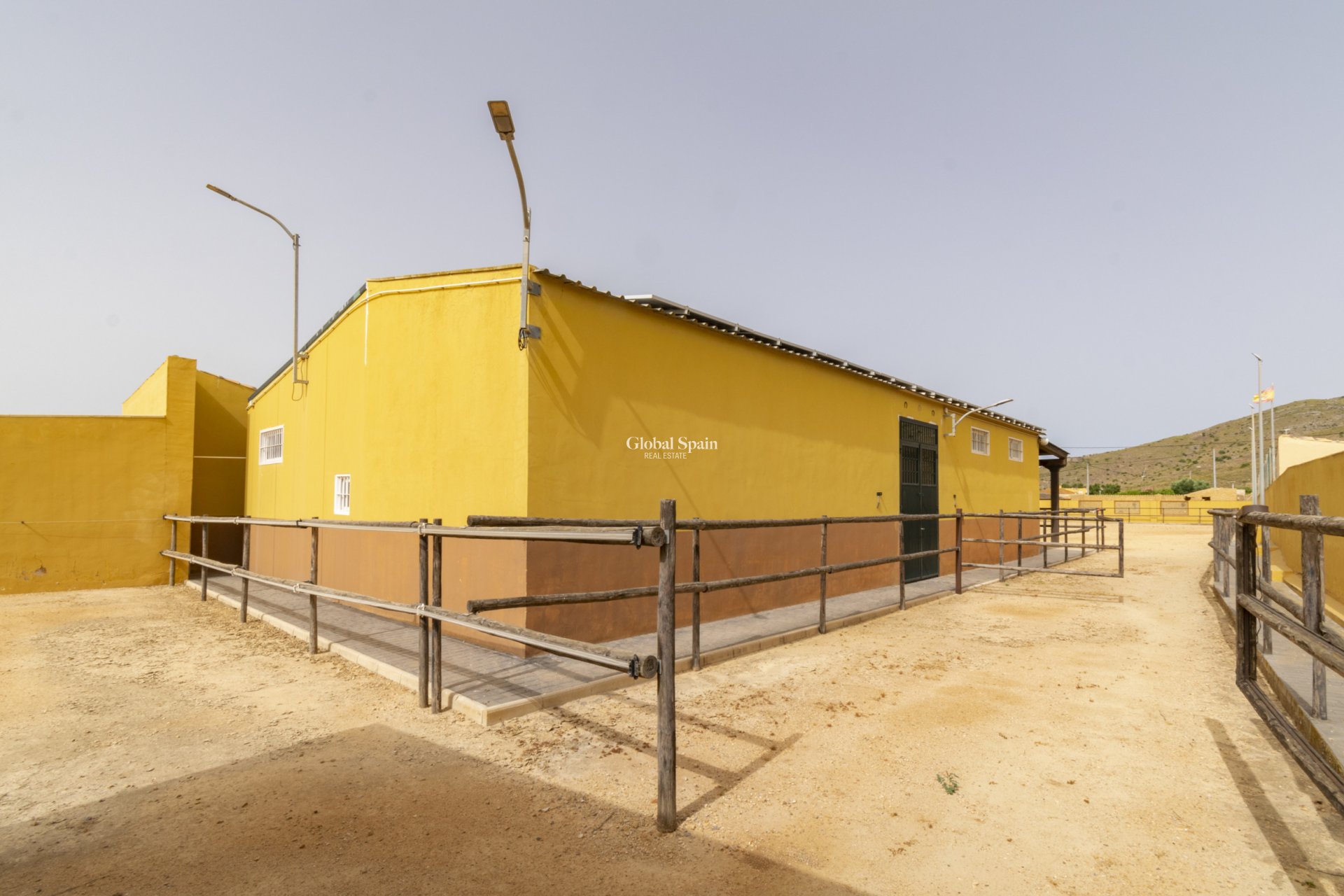 Venta - VILLA -
EL BEAL - Inland