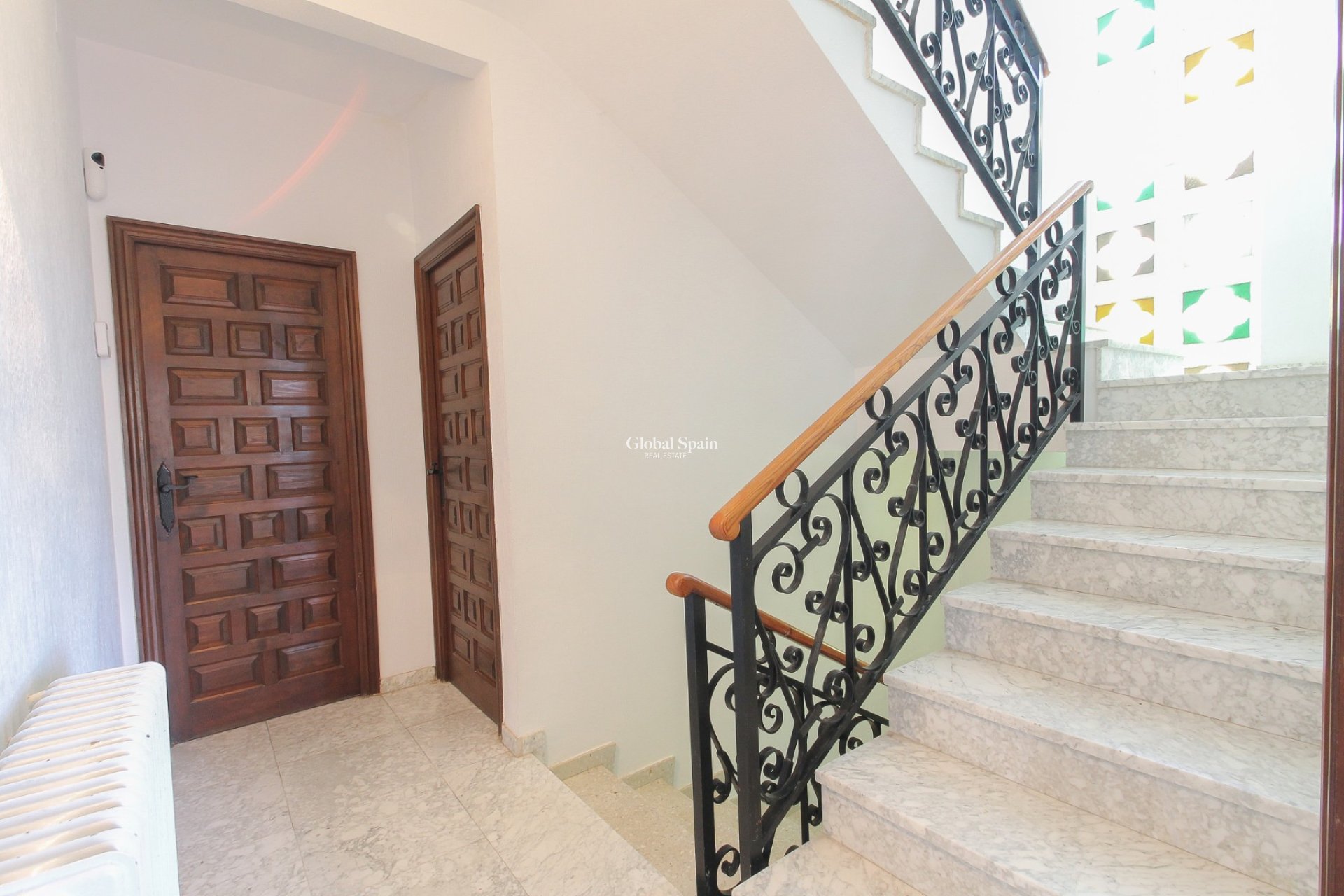 Venta - VILLA -
EL CAMPELLO - Costa Blanca