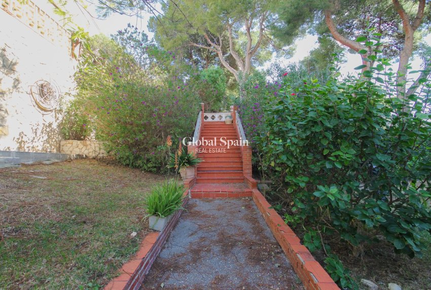 Venta - VILLA -
EL CAMPELLO - Costa Blanca