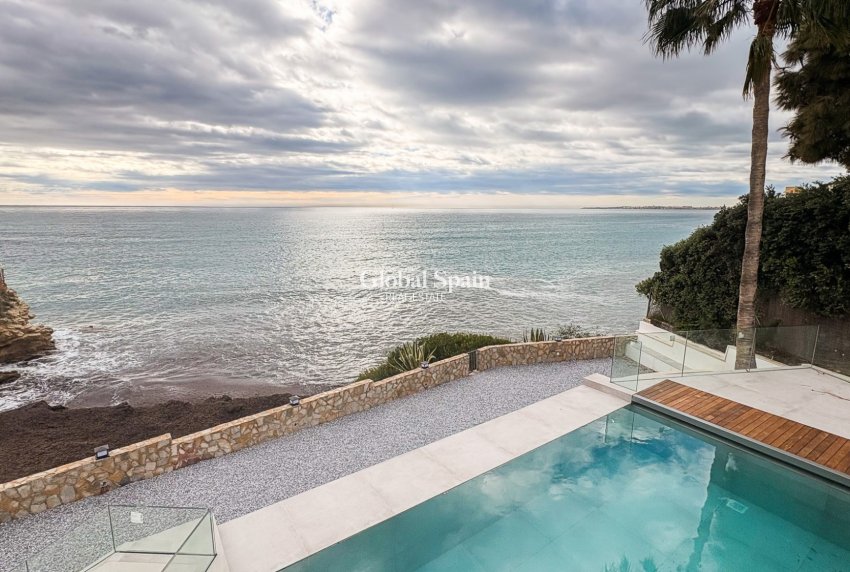 Venta - VILLA -
EL CAMPELLO - Coveta Fuma