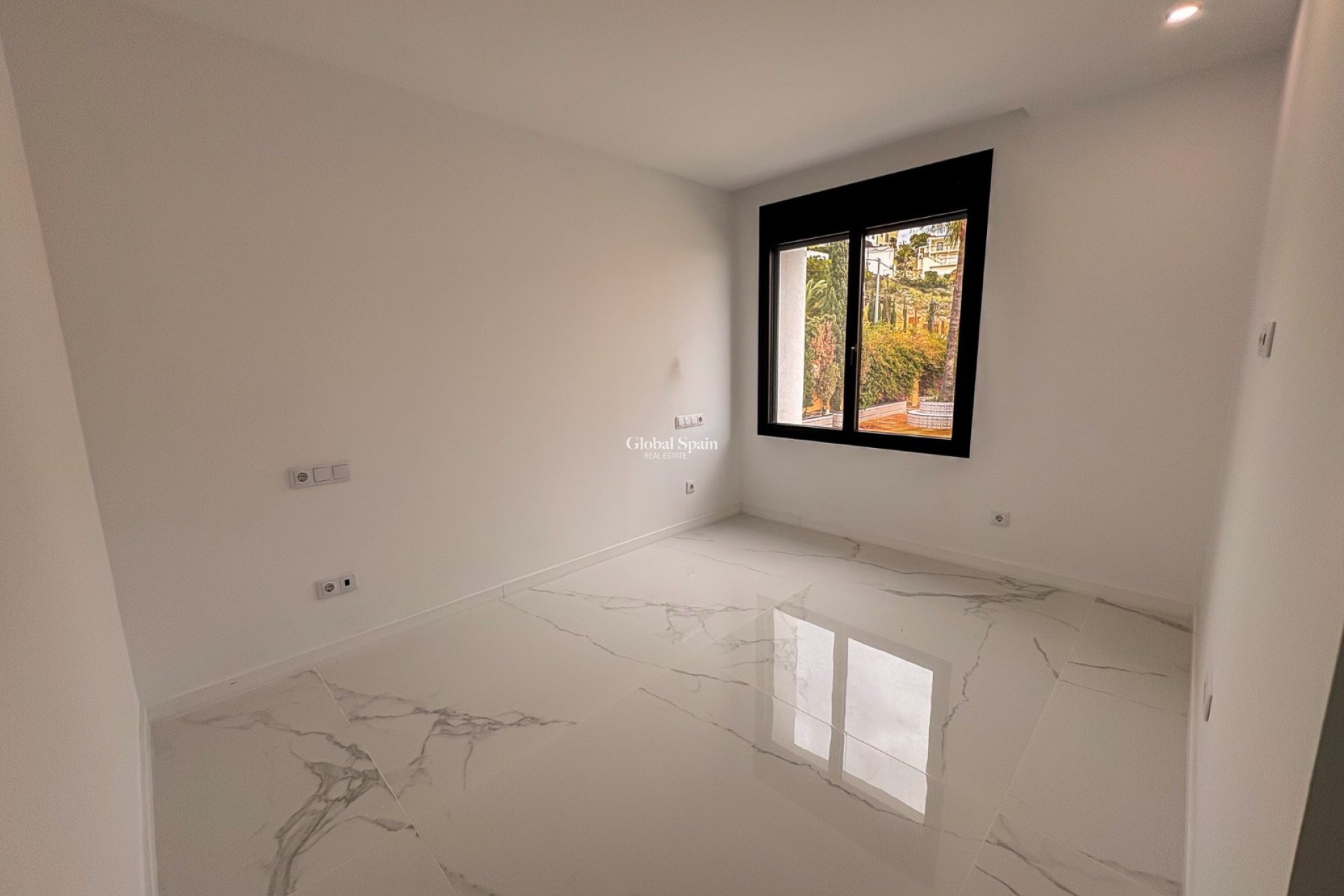 Venta - VILLA -
EL CAMPELLO - Coveta Fuma