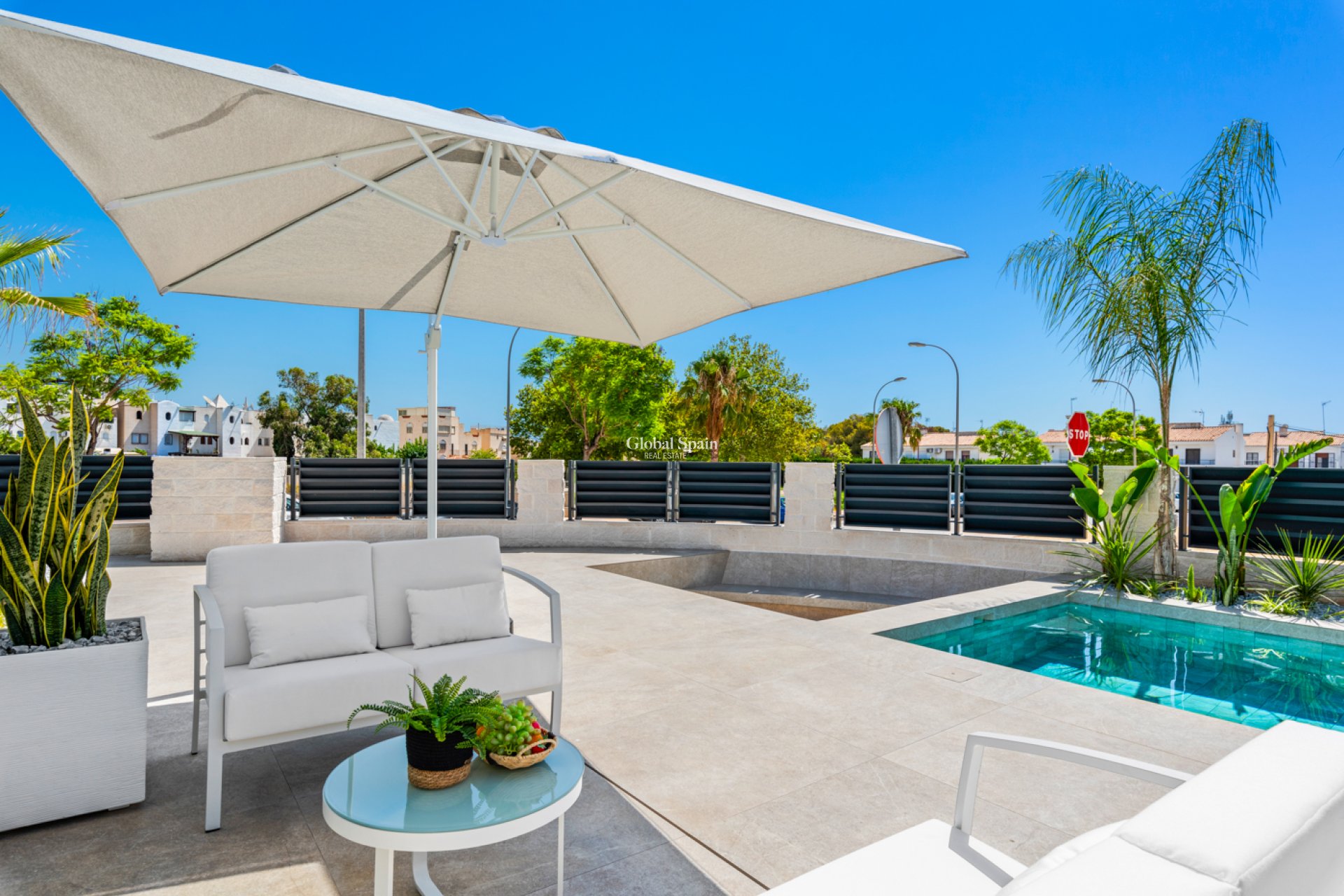 Venta - Villa -
El Campello - El Amerador