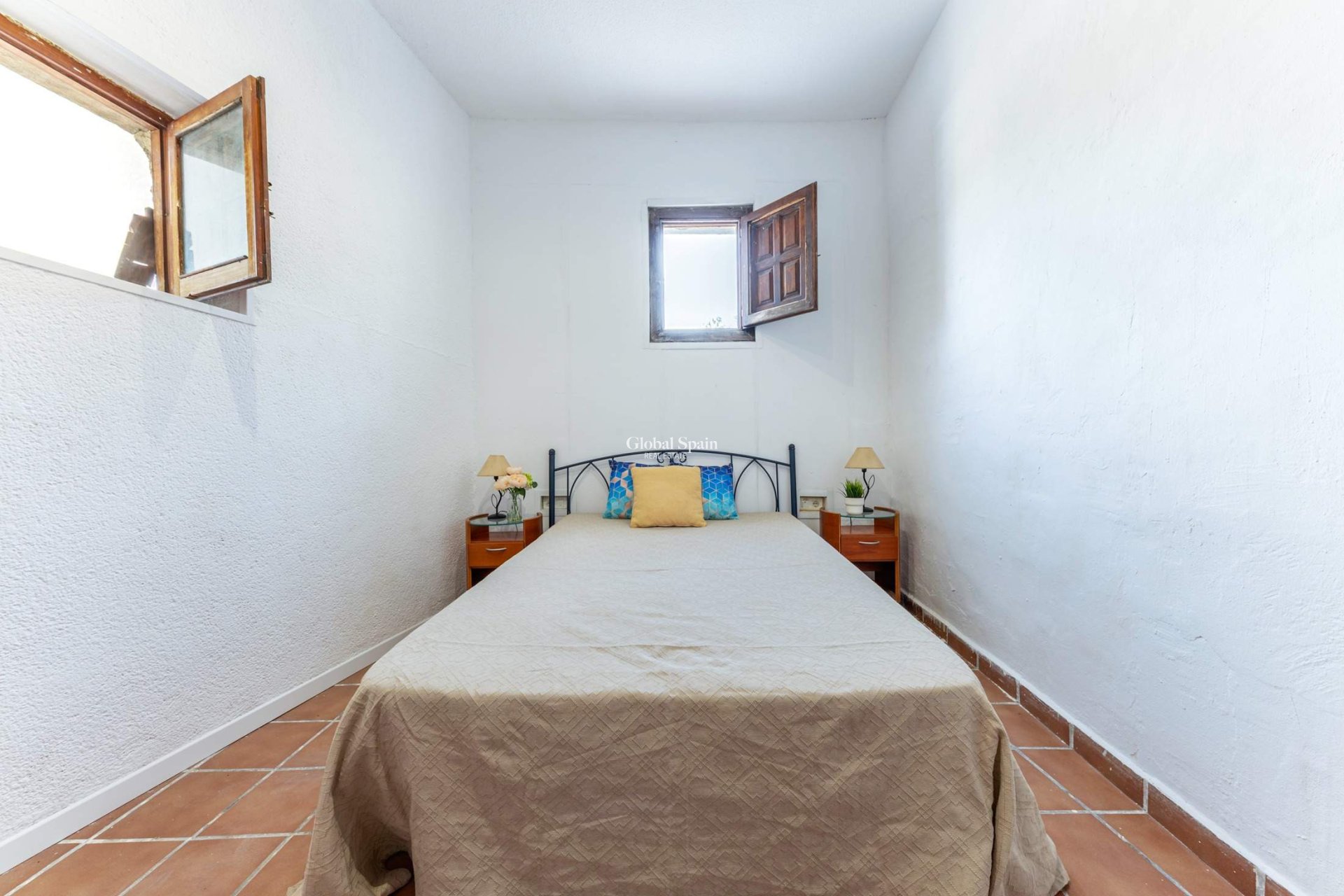 Venta - VILLA -
EL CAMPELLO - Pueblo Acantilado - Lanuza
