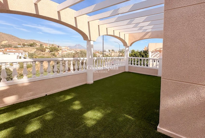 Venta - VILLA -
EL CAMPELLO - Pueblo Acantilado - Venta Lanuza