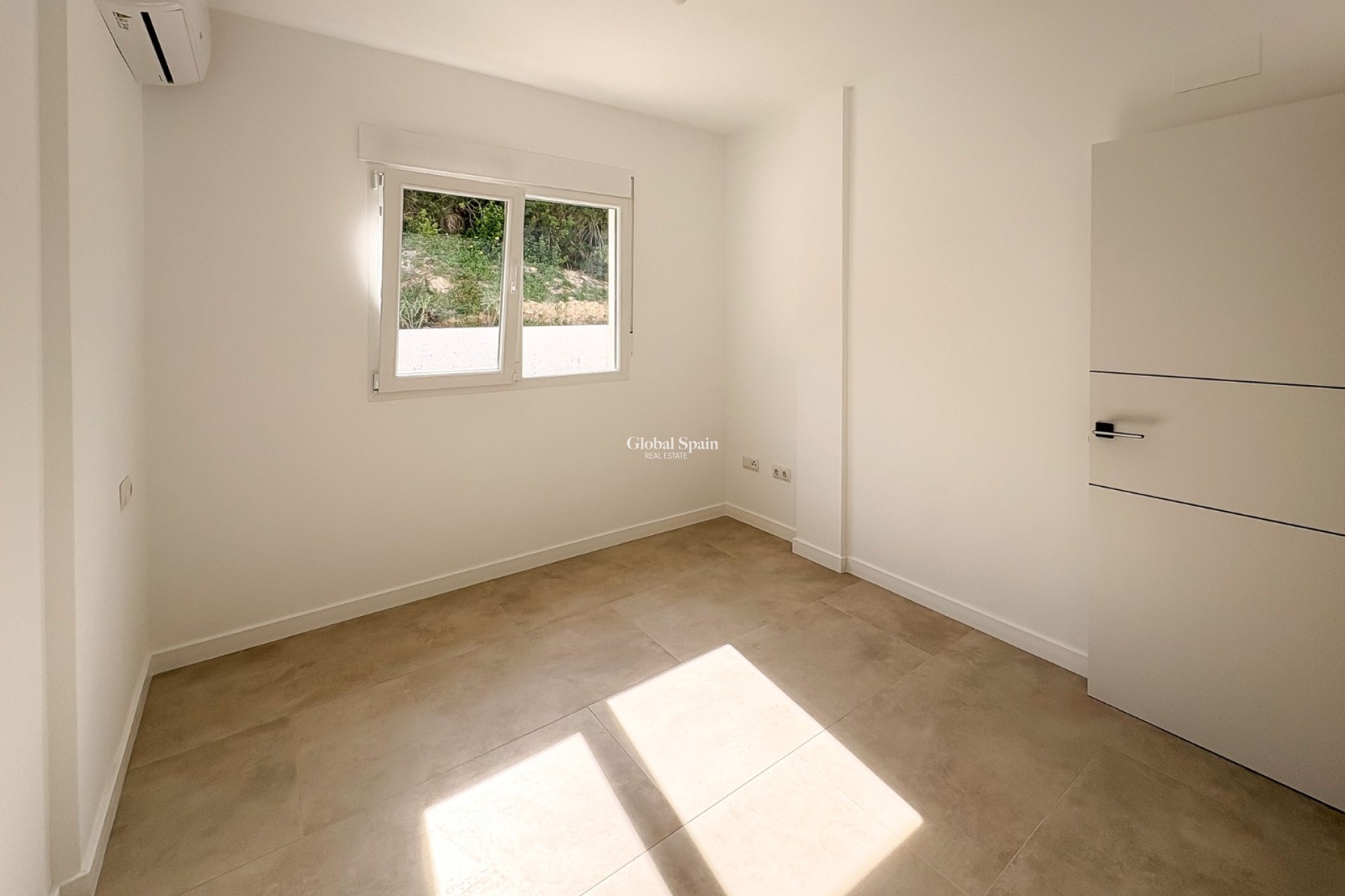 Venta - VILLA -
EL CAMPELLO - Pueblo Acantilado - Venta Lanuza