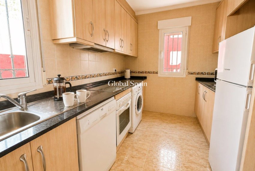 Venta - VILLA -
El Carmoli - Costa Calida