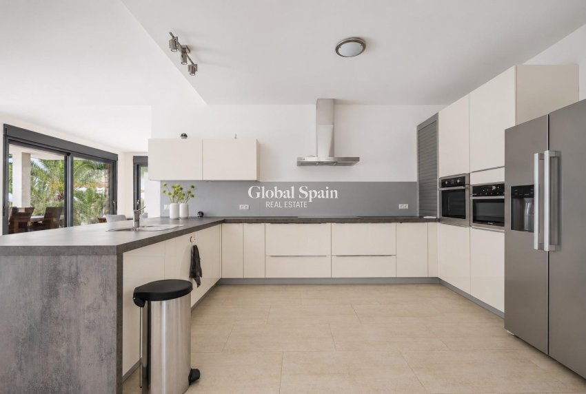Venta - VILLA -
EL Carmoli Los Urrutias