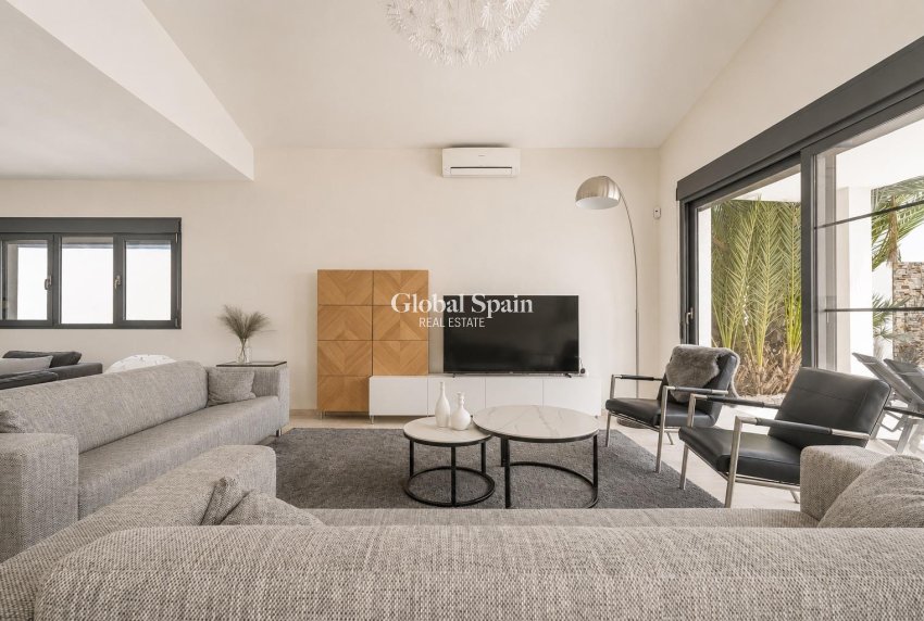 Venta - VILLA -
EL Carmoli Los Urrutias