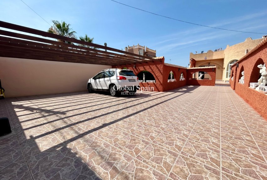 Venta - VILLA -
EL CHAPARRAL - Inland