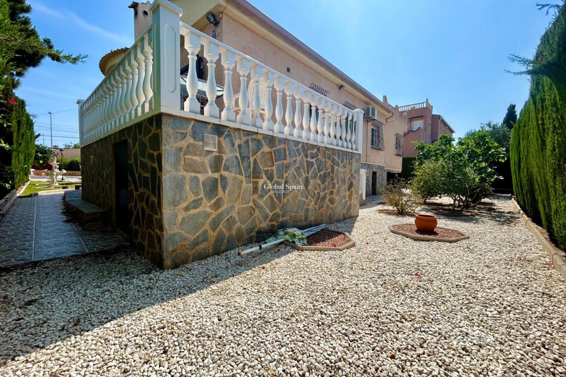 Venta - VILLA -
EL CHAPARRAL - Inland