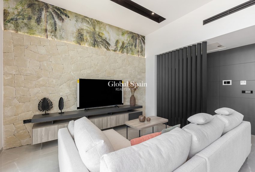 Venta - VILLA -
EL CHAPARRAL - Inland