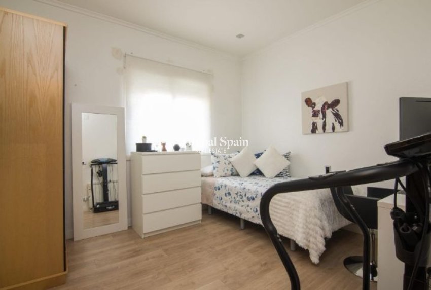 Venta - VILLA -
ELCHE - Costa Blanca