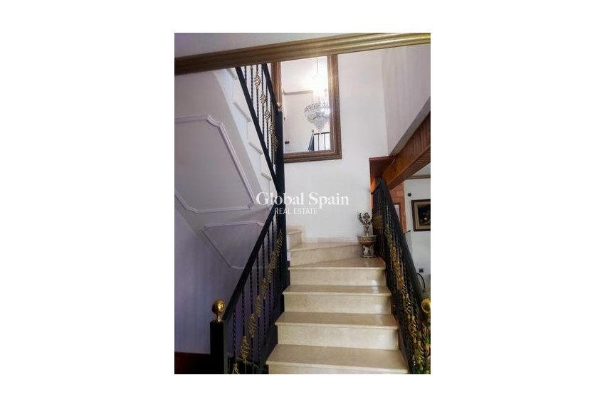 Venta - VILLA -
ELCHE - Costa Blanca