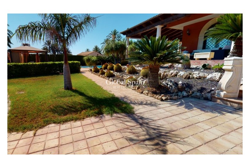 Venta - VILLA -
ELCHE - Costa Blanca
