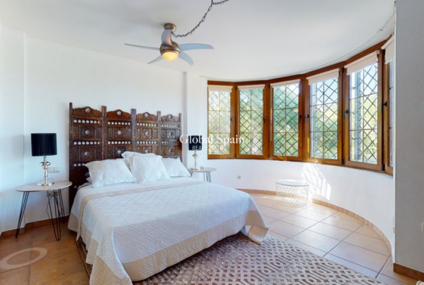 Venta - VILLA -
ELCHE - Costa Blanca