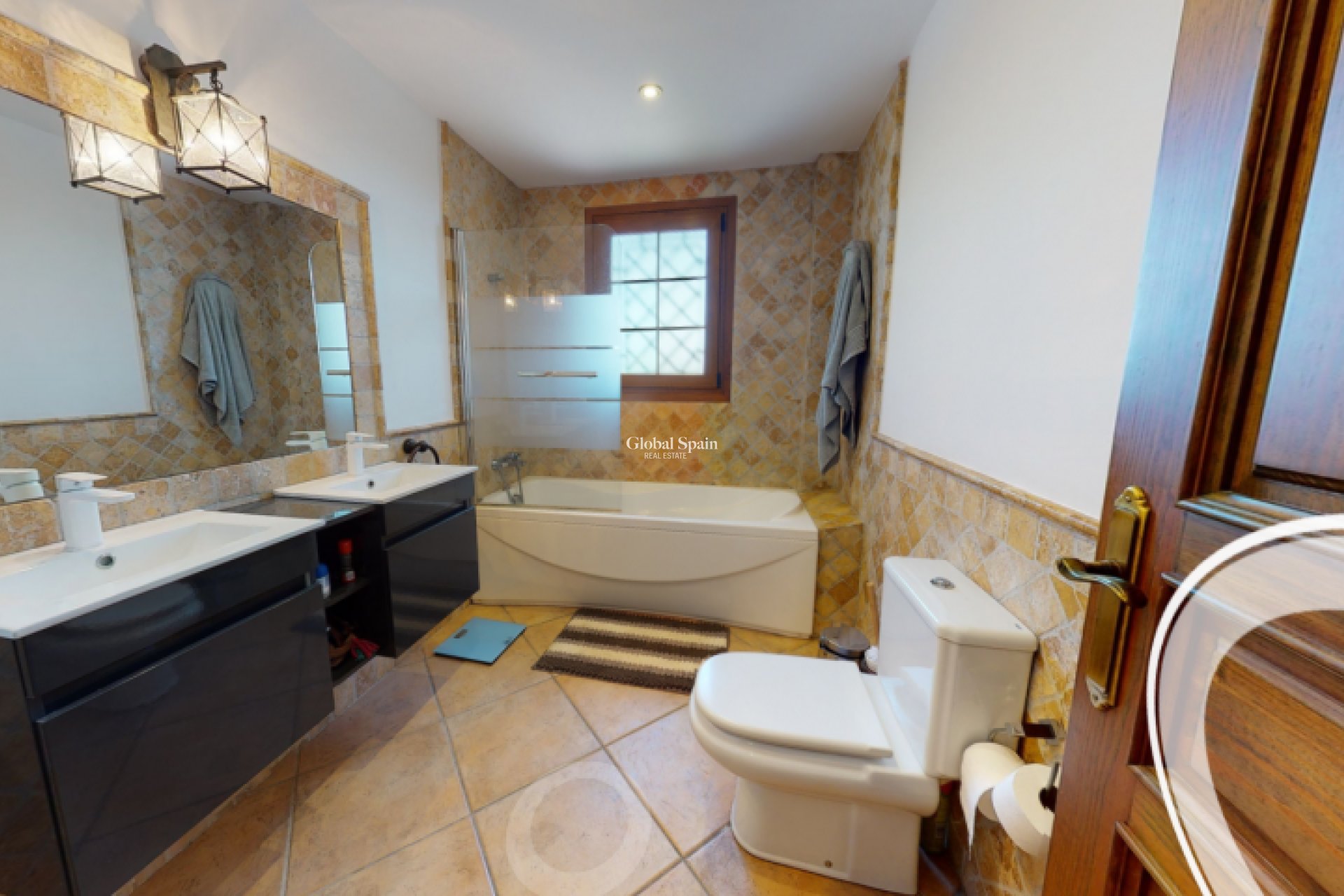 Venta - VILLA -
ELCHE - Costa Blanca