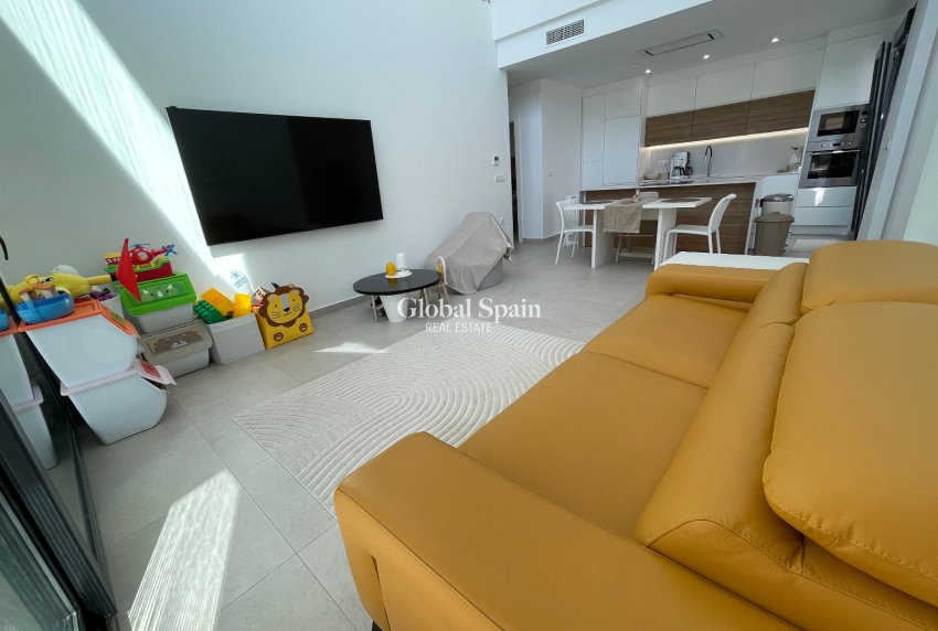 Venta - VILLA -
FORMENTERA DEL SEGURA - Costa Blanca