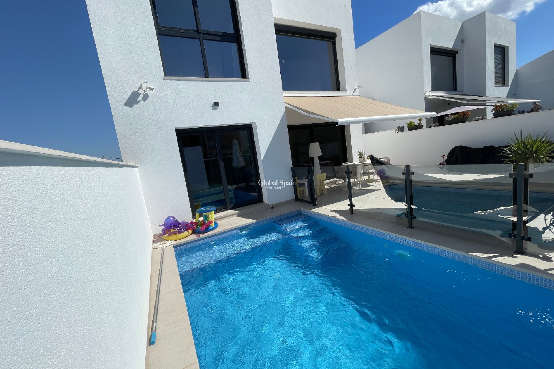 Venta - VILLA -
FORMENTERA DEL SEGURA - Costa Blanca