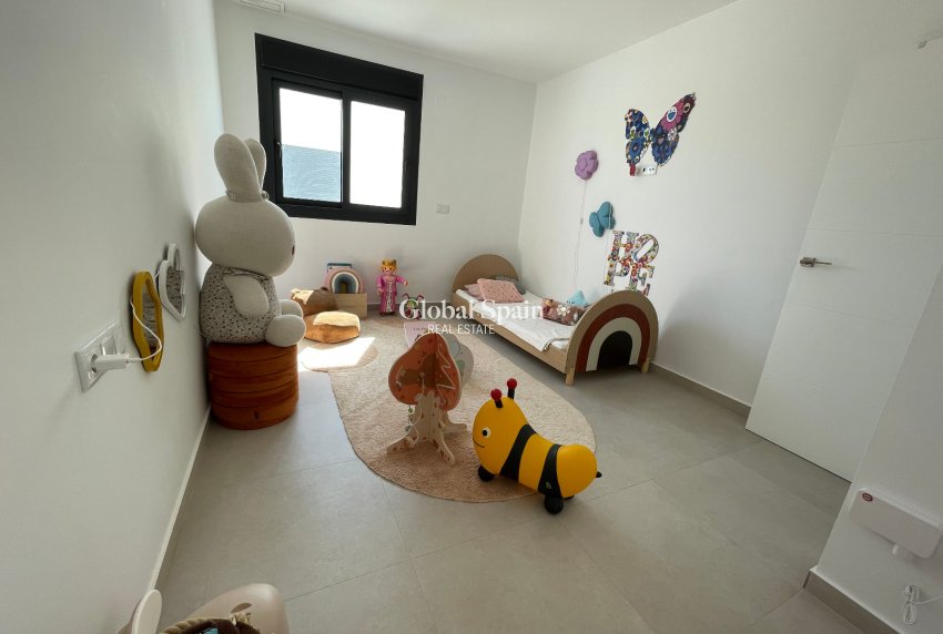 Venta - VILLA -
FORMENTERA DEL SEGURA - Costa Blanca