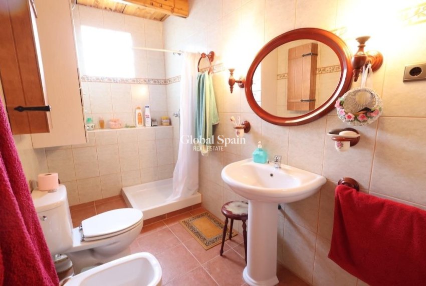 Venta - VILLA -
FORTUNA - Inland