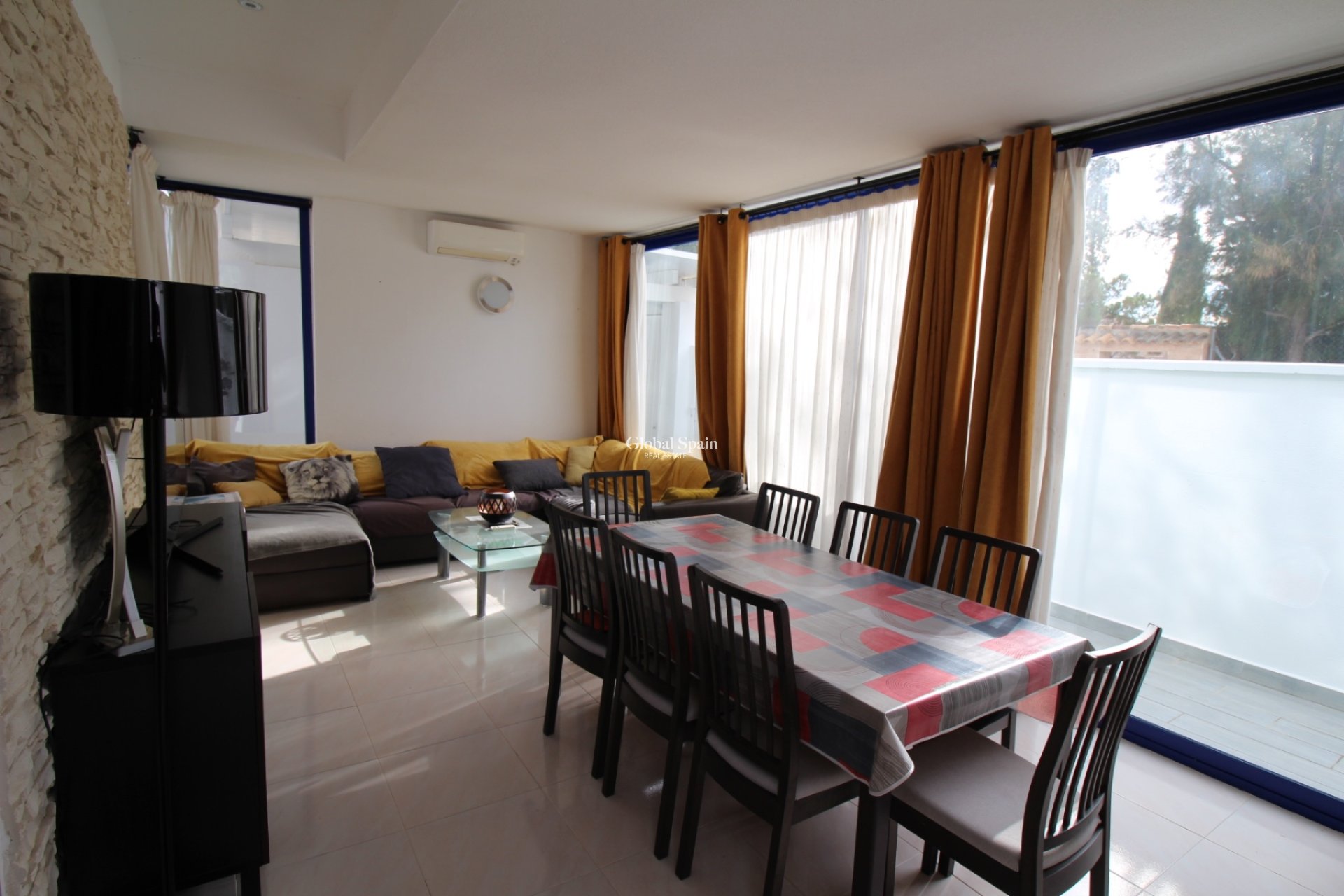 Venta - VILLA -
FORTUNA - Inland